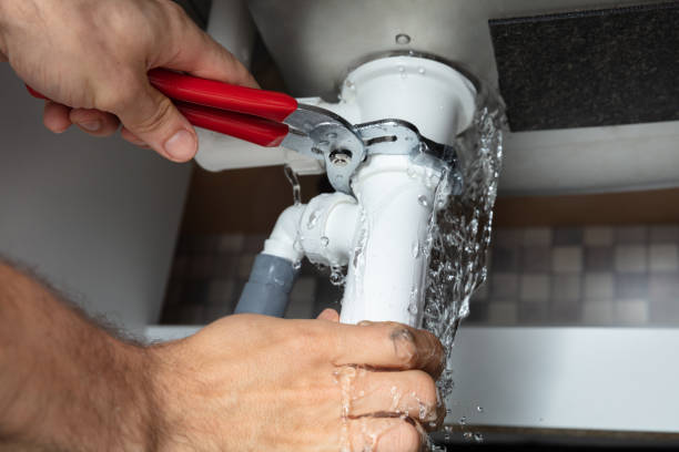 Best Commercial water damage restoration  in Burns, TN